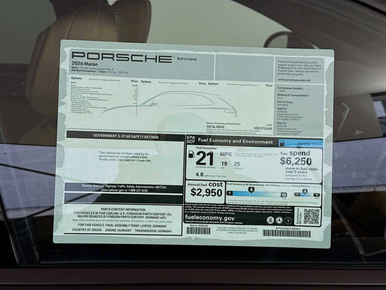 2026 Porsche Macan Base