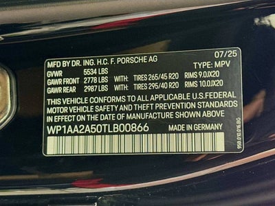 2026 Porsche Macan Macan