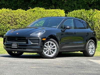2026 Porsche Macan Macan