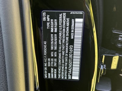2026 Porsche Macan Macan