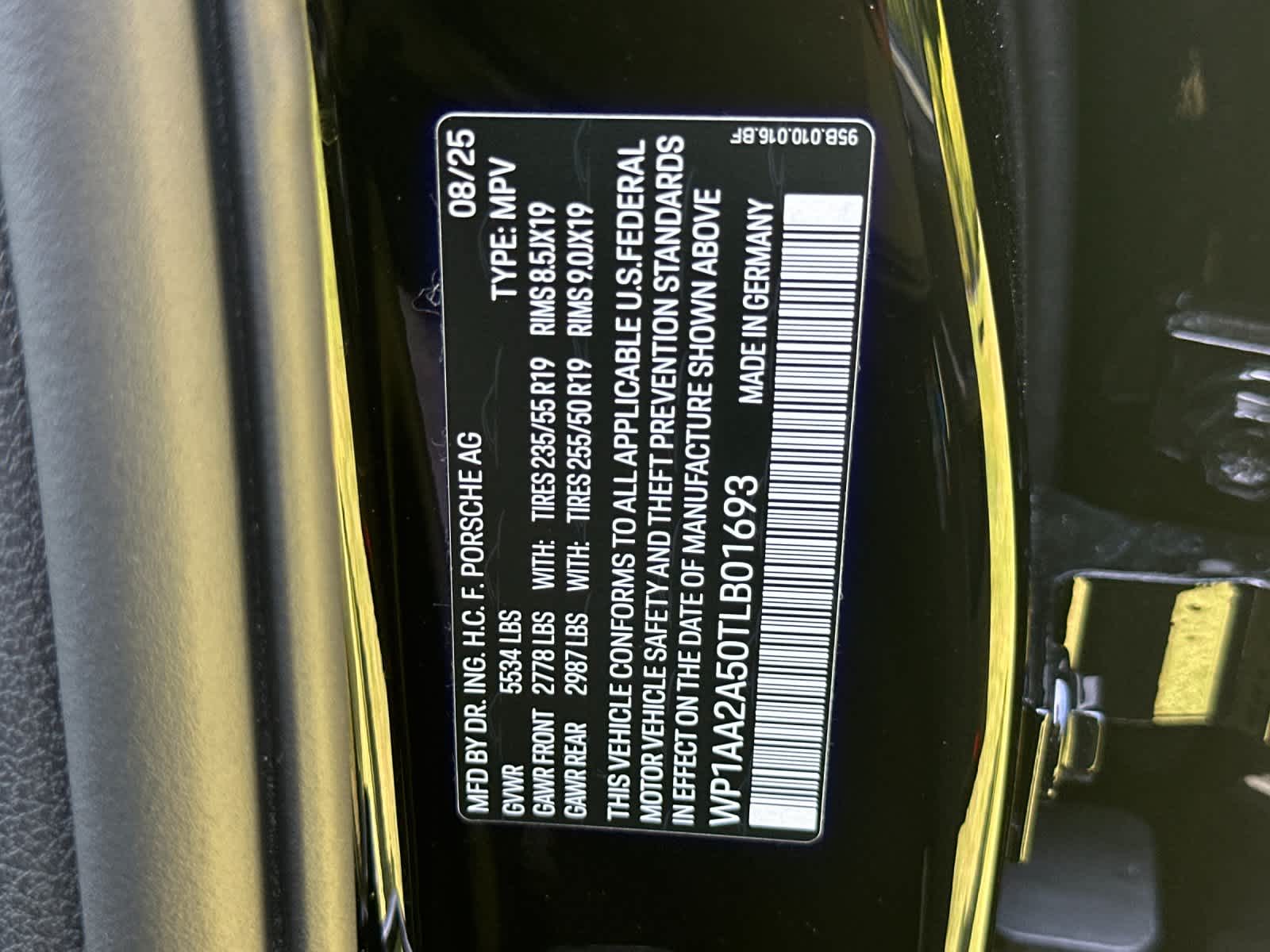 2026 Porsche Macan Macan