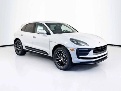 2026 Porsche Macan AWD
