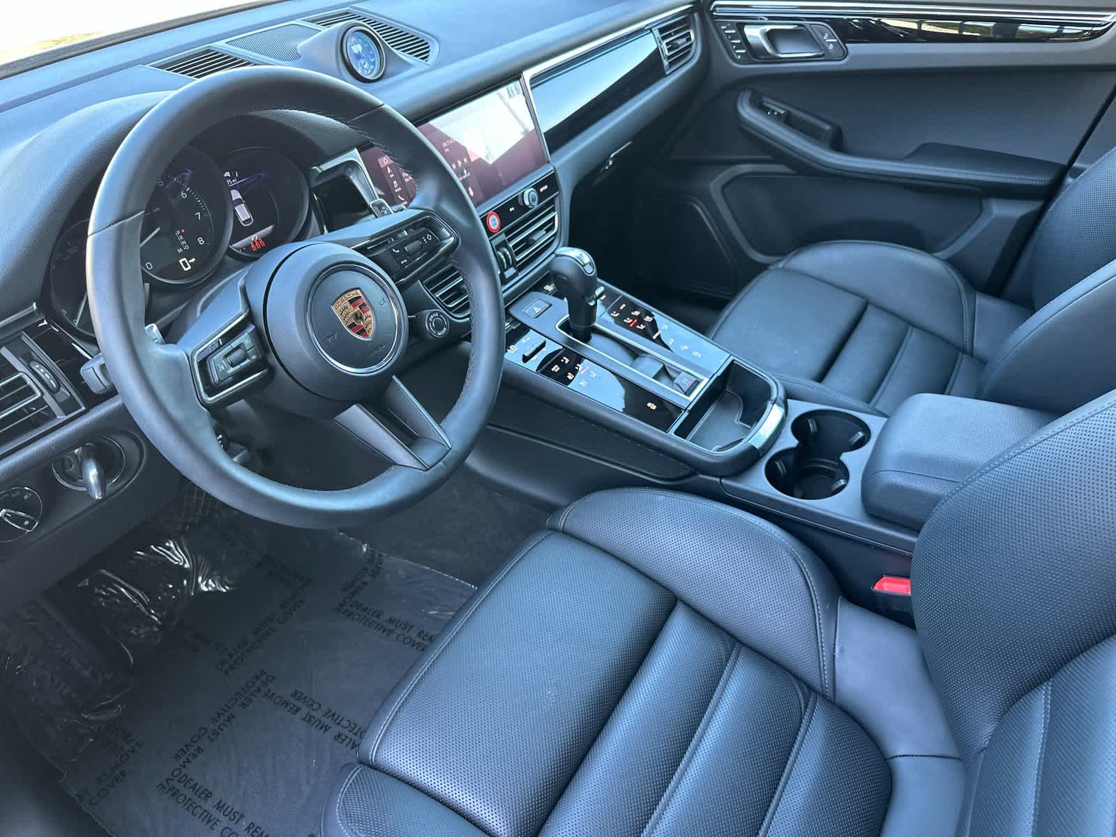2026 Porsche Macan Macan
