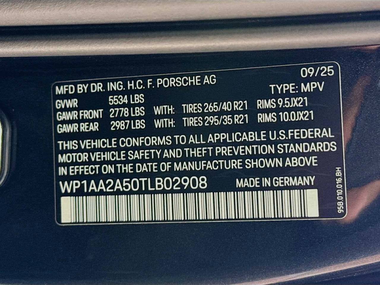 2026 Porsche Macan Macan