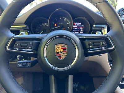 2026 Porsche Macan AWD