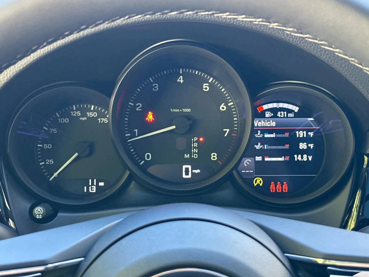 2026 Porsche Macan AWD