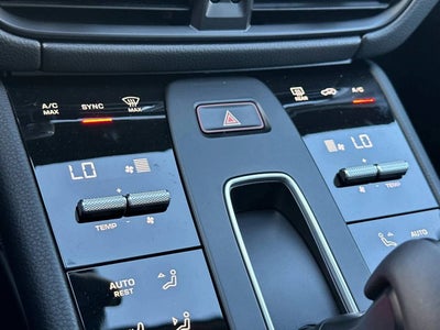 2026 Porsche Macan Macan T