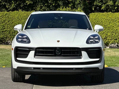 2026 Porsche Macan Macan