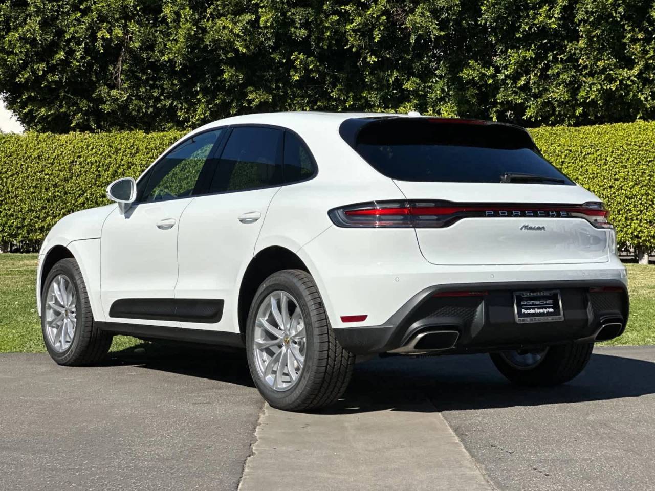 2026 Porsche Macan Macan