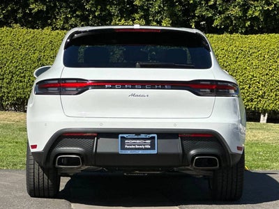2026 Porsche Macan Macan