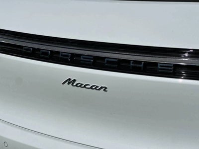 2026 Porsche Macan Base