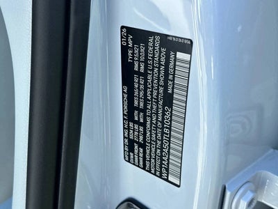 2026 Porsche Macan Base