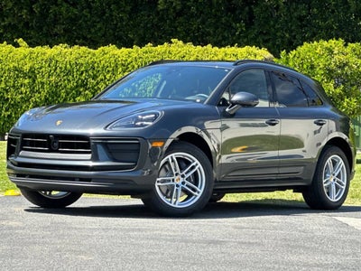 2026 Porsche Macan Base