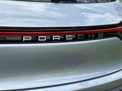 2026 Porsche Macan Base