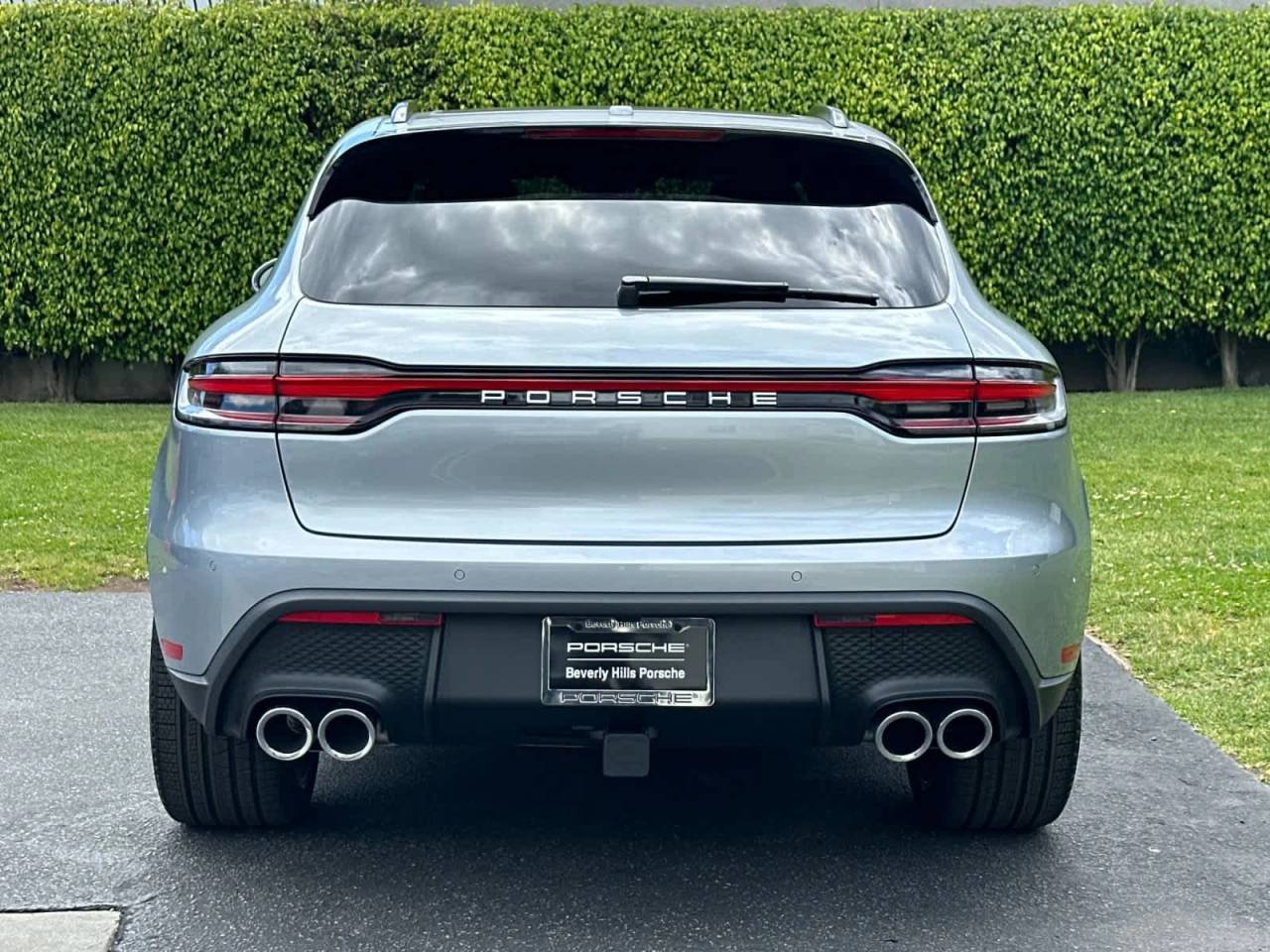 2026 Porsche Macan Base