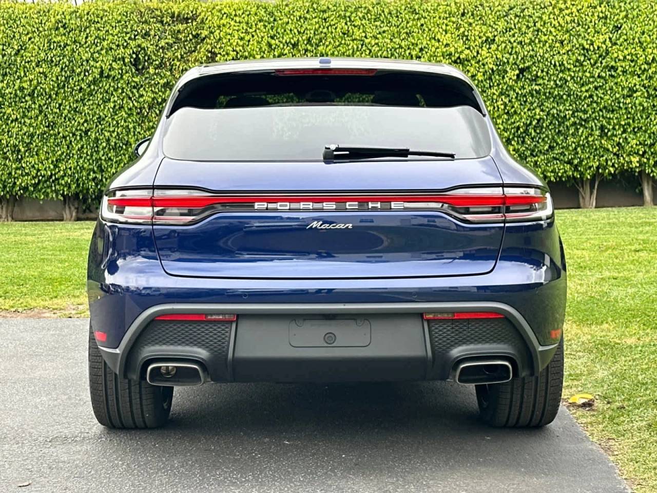 2026 Porsche Macan Base