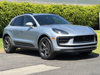 2026 Porsche Macan Macan