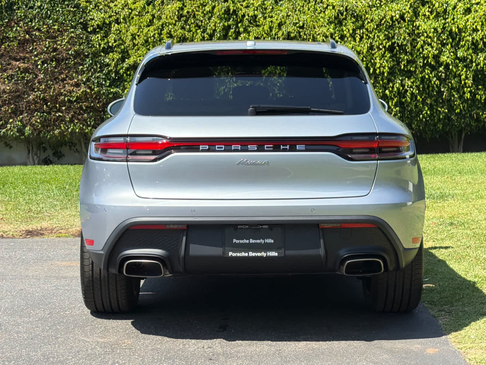 2026 Porsche Macan Macan