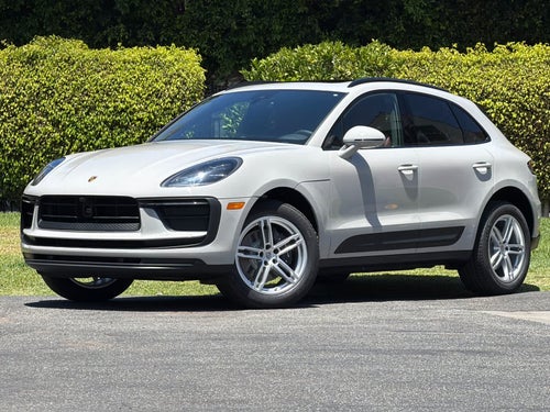 2026 Porsche Macan Macan