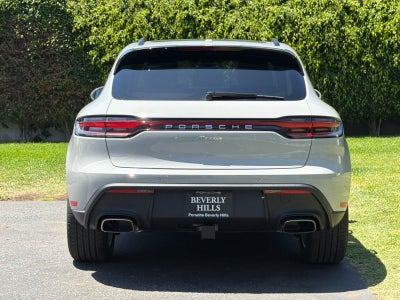 2026 Porsche Macan Macan