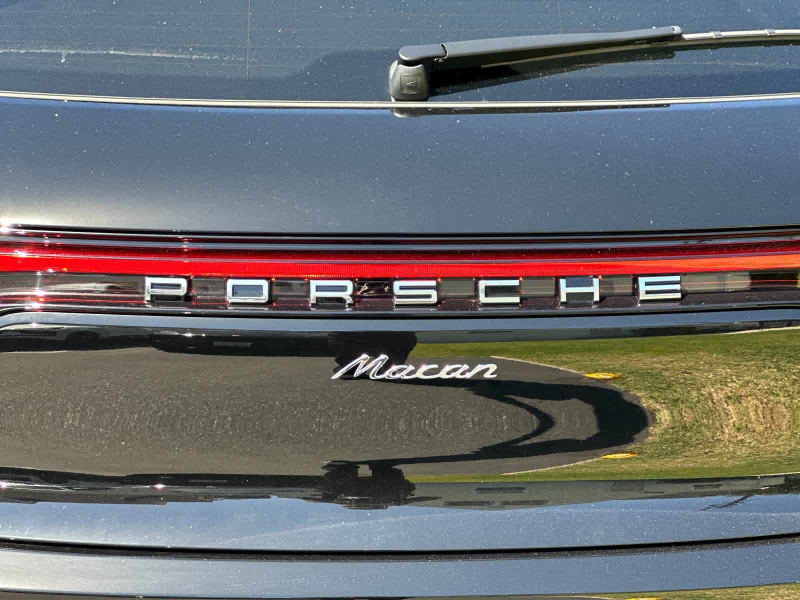 2026 Porsche Macan Macan