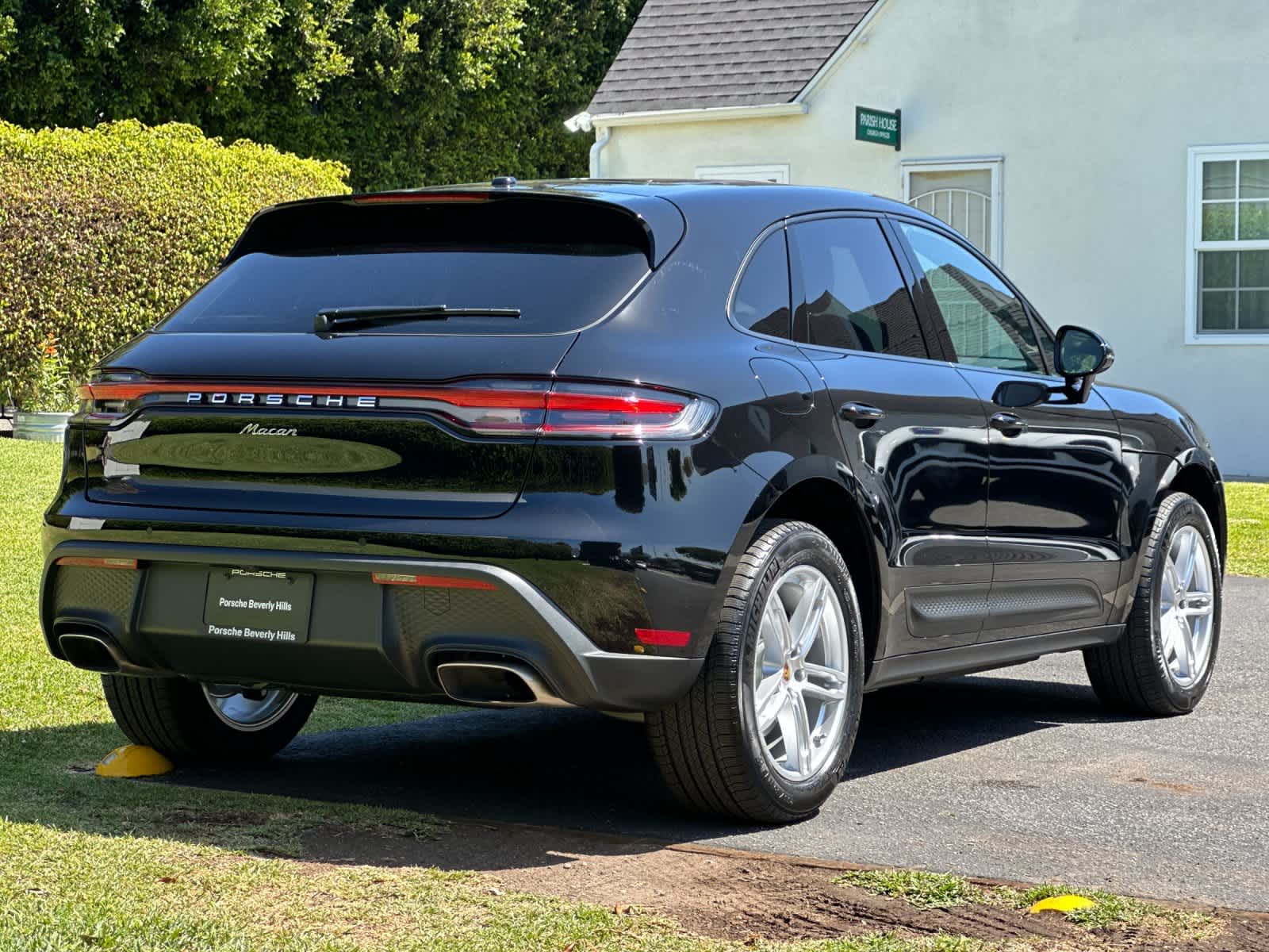 2026 Porsche Macan Macan