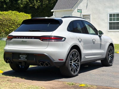 2026 Porsche Macan Macan
