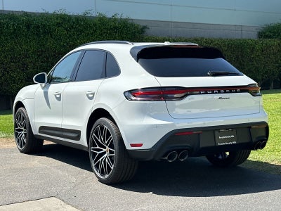 2026 Porsche Macan Macan