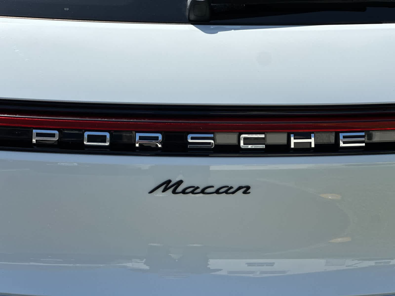 2026 Porsche Macan Macan