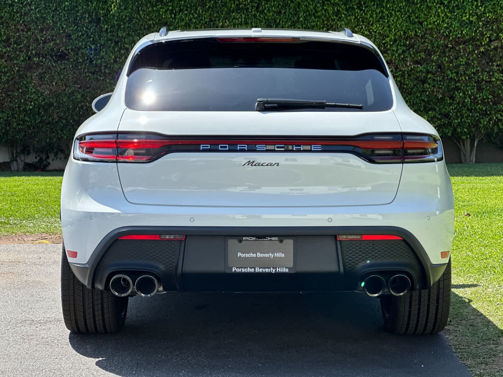 2026 Porsche Macan Macan