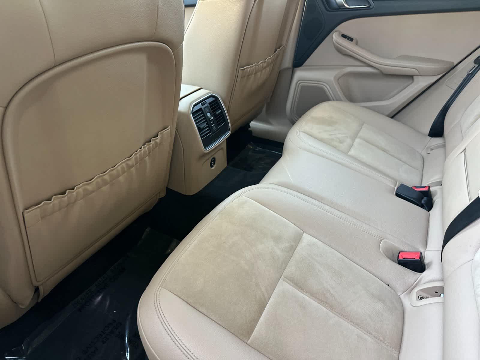 2019 Porsche Macan Macan