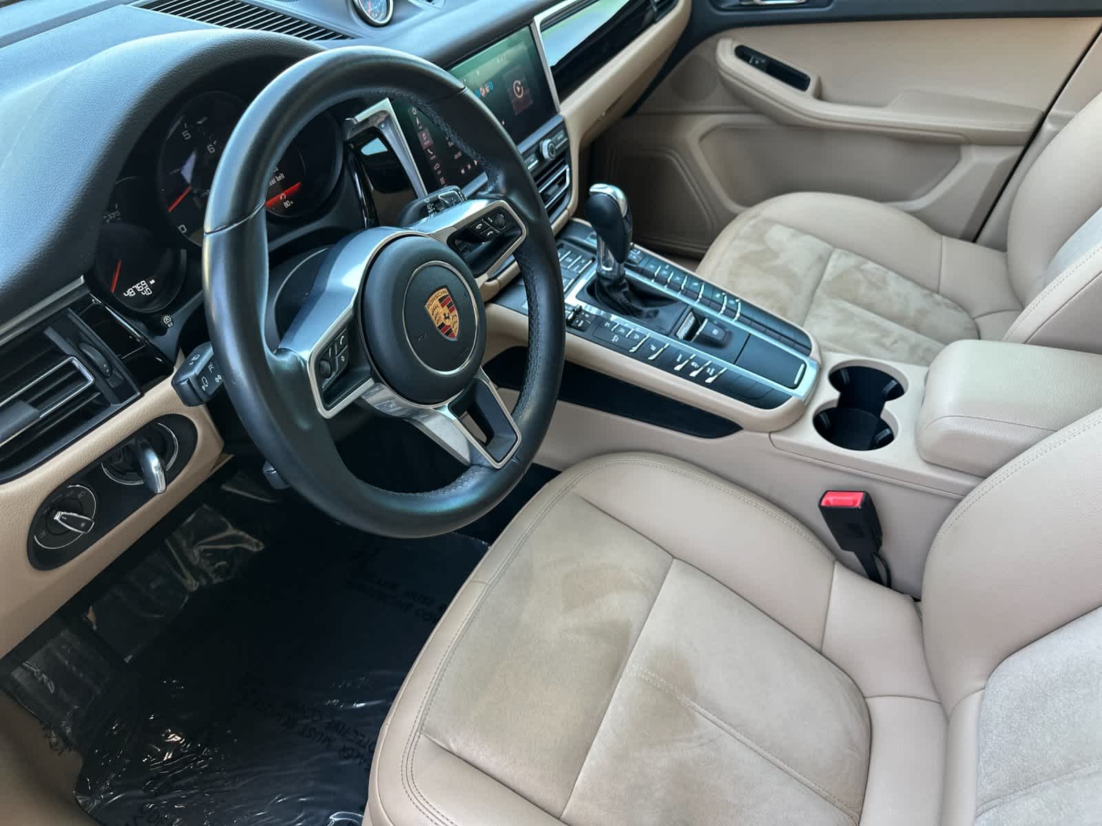 2019 Porsche Macan Macan