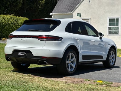 2019 Porsche Macan Macan