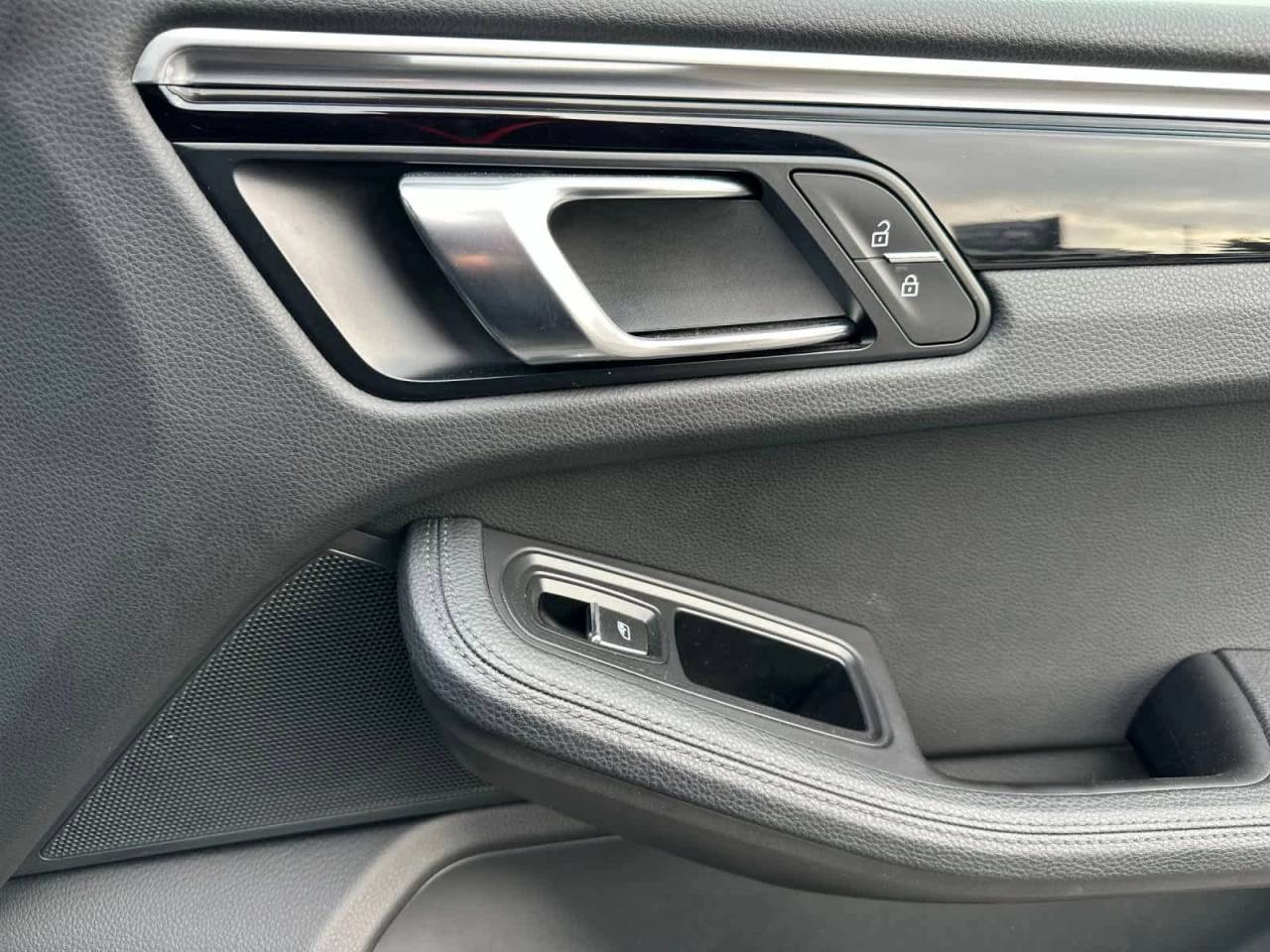 2019 Porsche Macan AWD