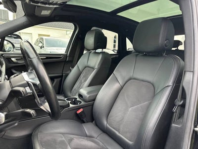 2019 Porsche Macan AWD