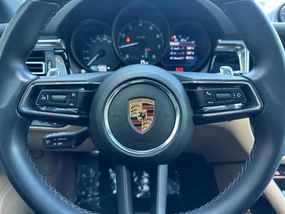 2022 Porsche Macan Base