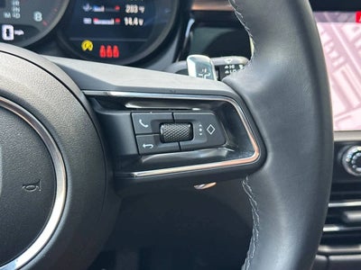 2023 Porsche Macan Base