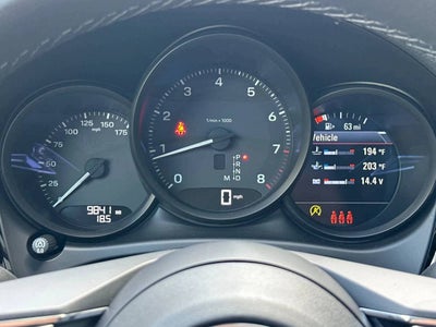 2023 Porsche Macan Base