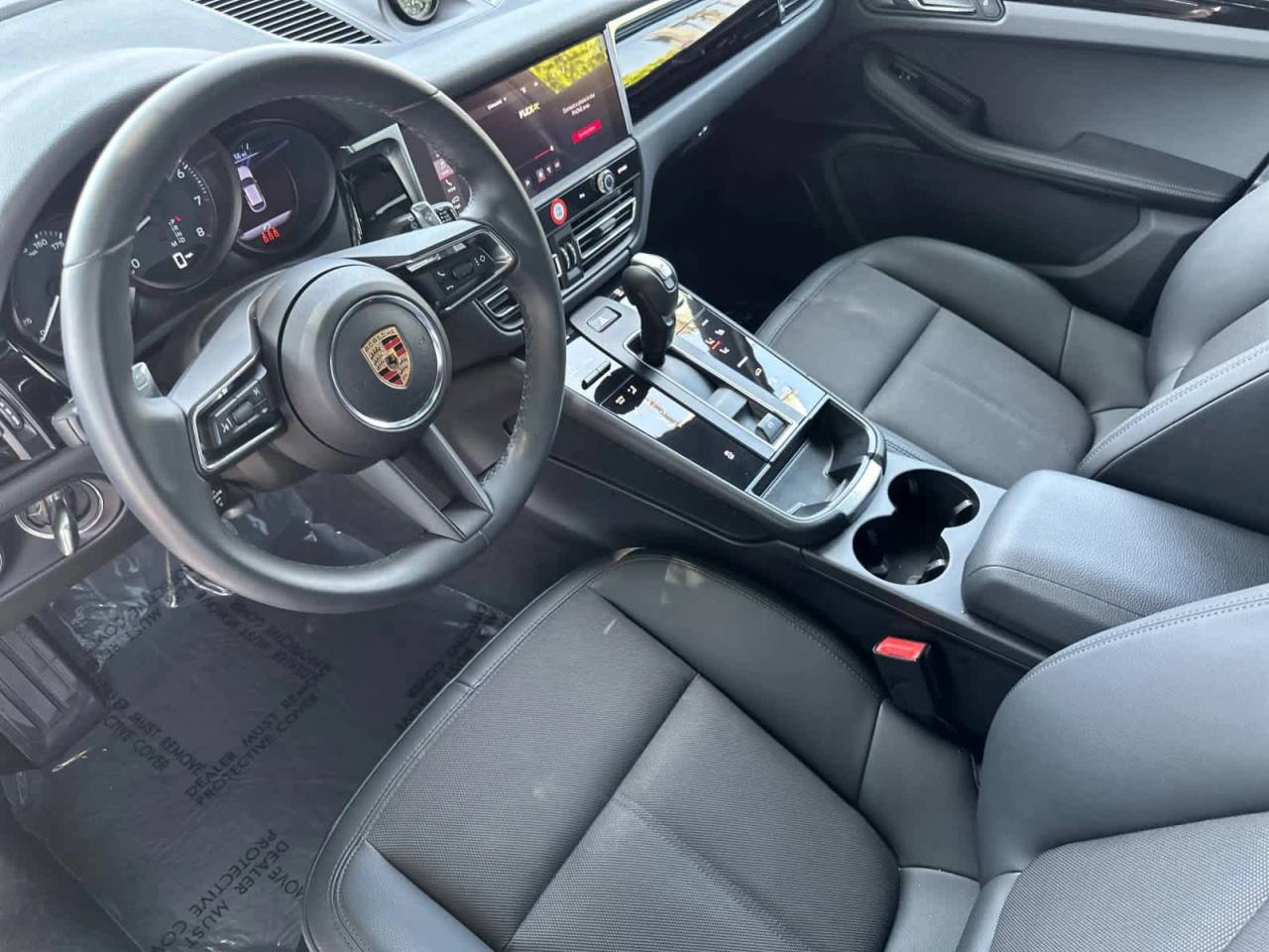 2024 Porsche Macan Base