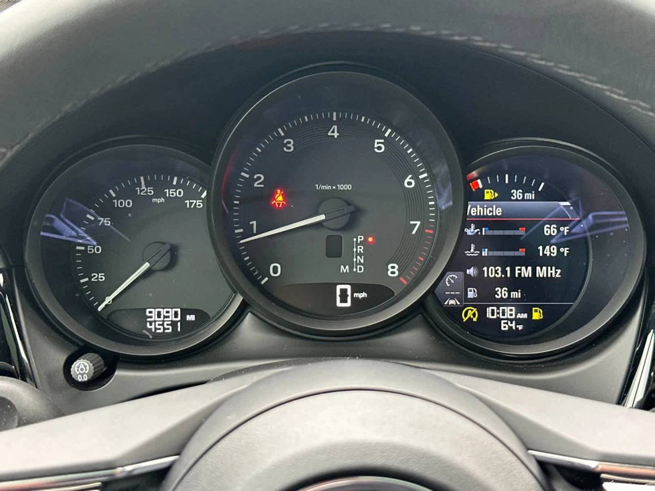 2025 Porsche Macan Base