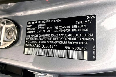 2025 Porsche Macan AWD