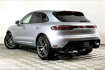 2025 Porsche Macan AWD