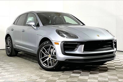 2025 Porsche Macan AWD