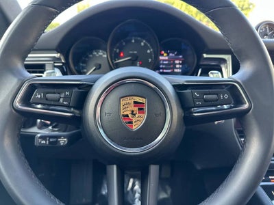 2025 Porsche Macan AWD