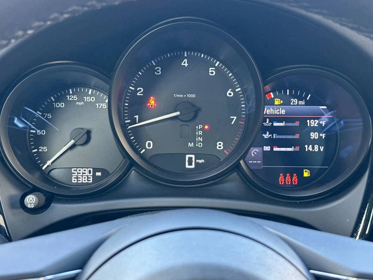 2025 Porsche Macan AWD