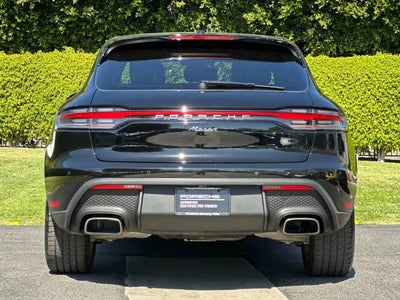 2025 Porsche Macan Base