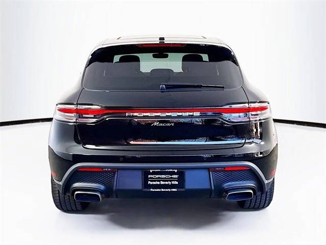 2025 Porsche Macan AWD