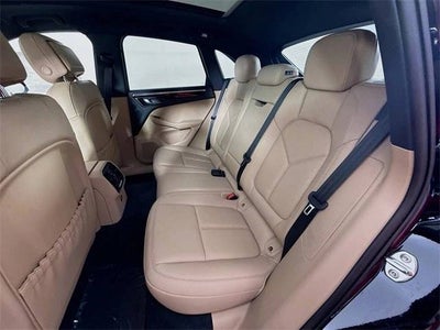 2025 Porsche Macan AWD