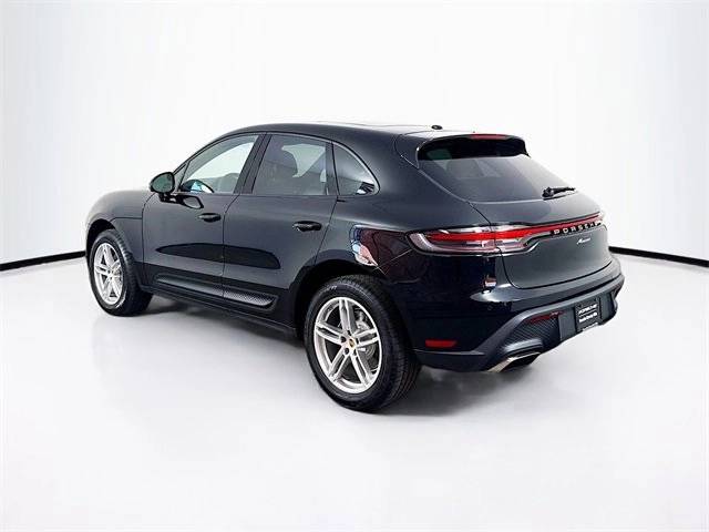 2025 Porsche Macan AWD