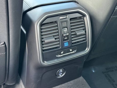 2025 Porsche Macan AWD